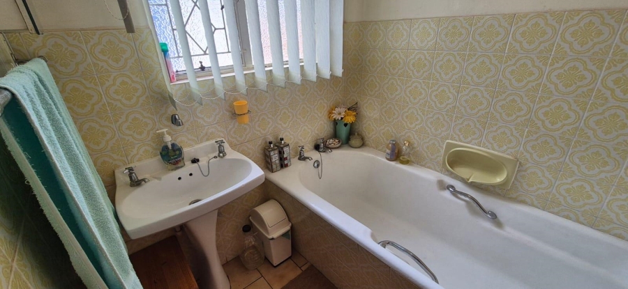 4 Bedroom Property for Sale in Carters Glen Northern Cape